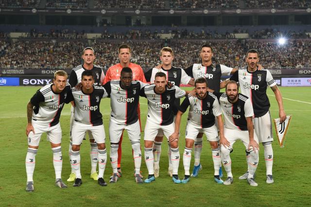 爱德华兹：喷垃圾话能让我进入状态 但你不能一边喷一边却20中5（爱德华兹：垃圾话能帮我找感觉，但别一边开喷一边投成20投仅5中）