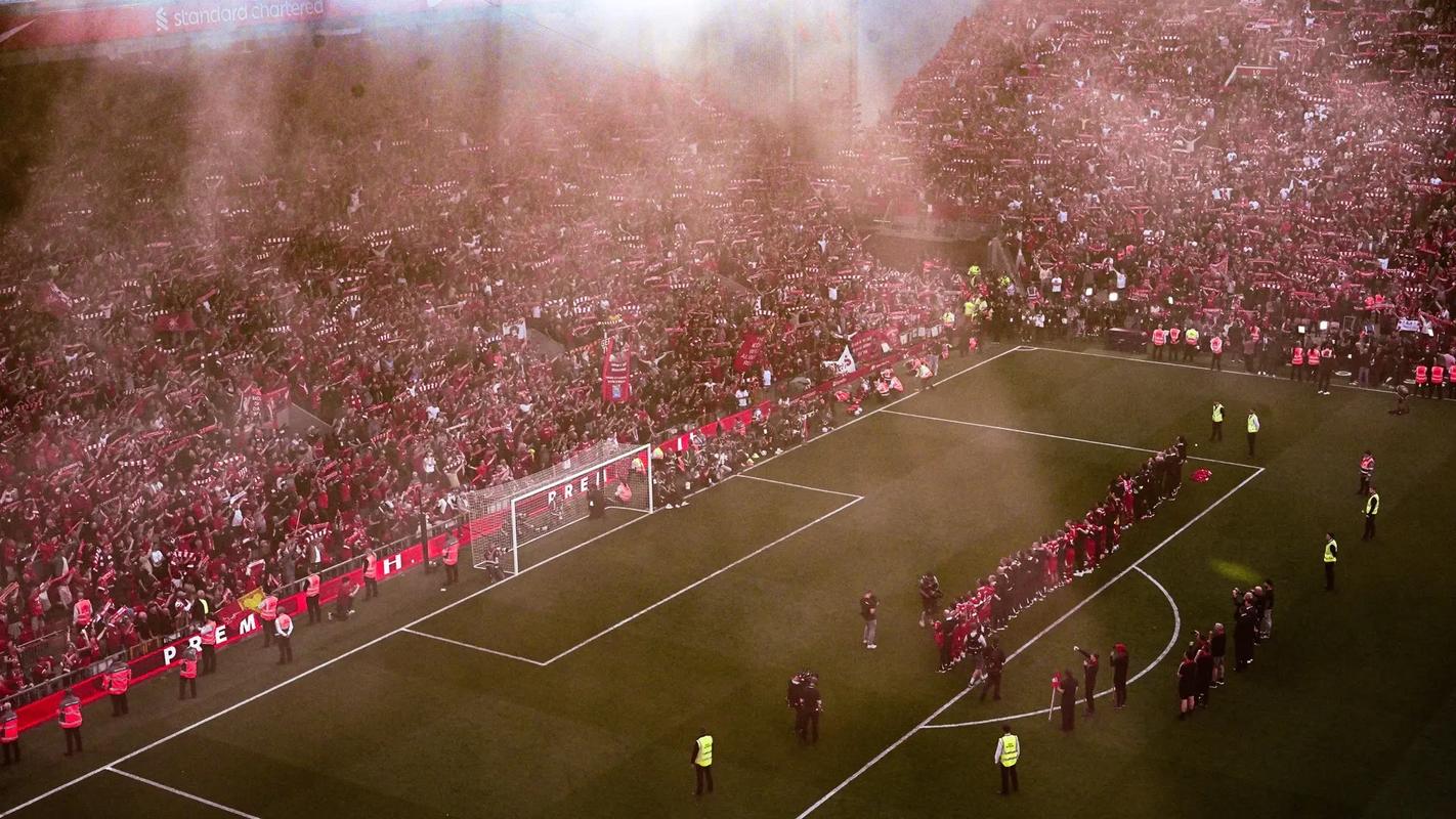 周末与凯塞多的对位？赖斯：我们是不同位置，我对他充满敬意（谈周末对阵凯塞多，赖斯：位置不同，但我非常尊重他）