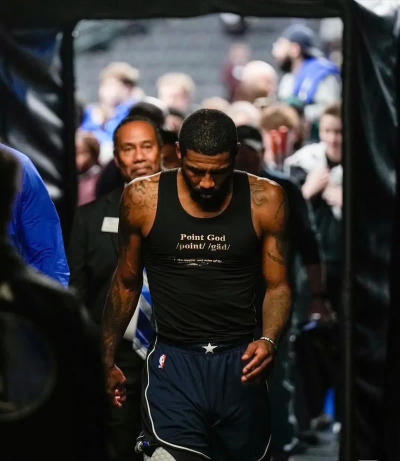 土耳其法院将费内巴切和加拉塔萨雷球员关押候审等待赌博的审判（土耳其法院拘押费内巴切与加拉塔萨雷球员，涉赌案候审）