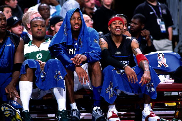 防守糟糕！湖人首节狂丢41分落后9分，东契奇14分5助攻（湖人防线失守：首节被轰41分落后9分，东契奇砍14分5助攻）