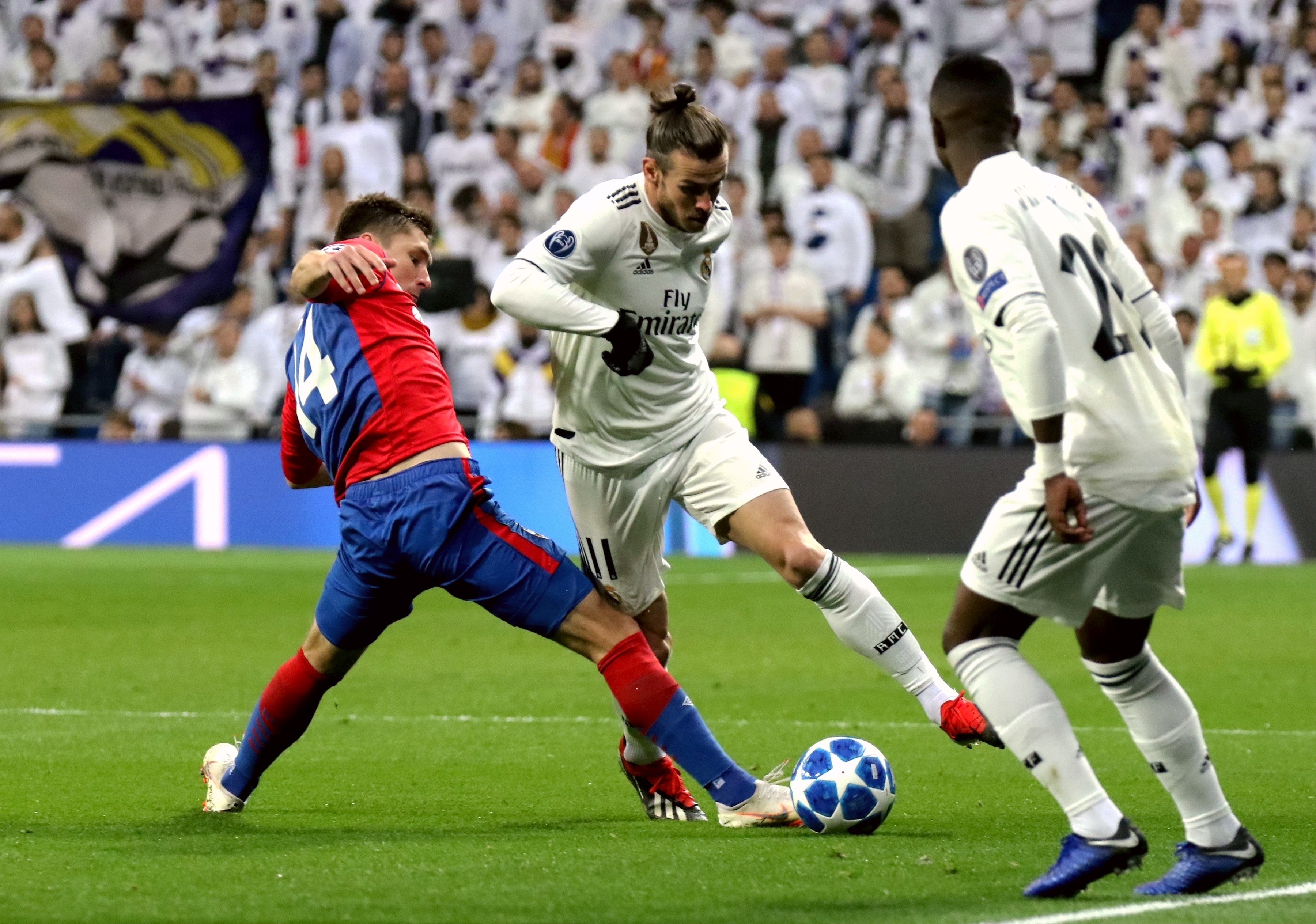 莫雷托：那不勒斯要和国米争焦瓦内，维罗纳愿意夏窗出售（莫雷托：那不勒斯欲与国米竞逐焦瓦内，维罗纳同意今夏出售）