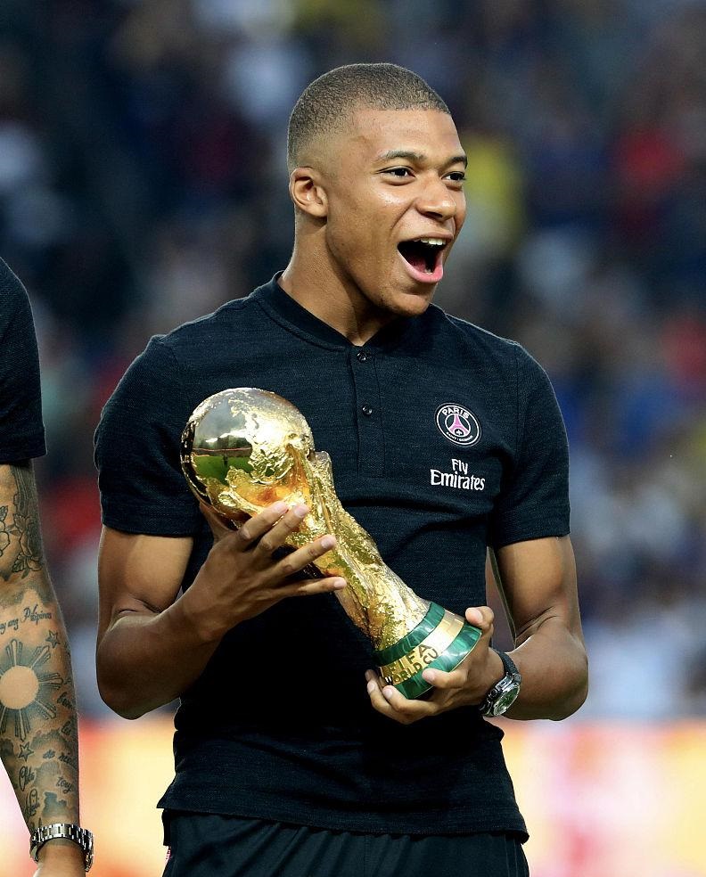 媒体人：新疆男篮新外援威尔·理查德森已经抵达乌鲁木齐（媒体人称：新疆男篮新外援威尔·理查德森已抵达乌鲁木齐）