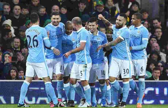 斯洛特：现在萨拉赫在踢非洲杯，对各方来说不再谈他比较合理（斯洛特：萨拉赫正征战非洲杯，此时不再讨论他更为合适）