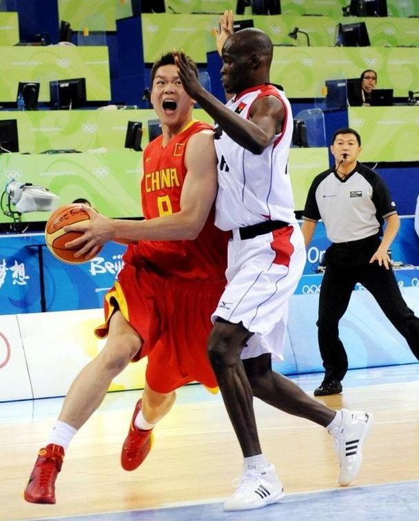 足球西甲赛程密集致伤病潮爆发（西甲密集赛程引爆伤病潮）