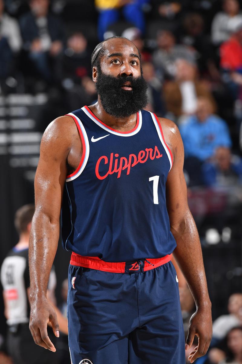 半场战报：帕尔马0-1乌迪内斯，扎尼奥洛破门（半场速讯：乌迪内斯暂1-0领先帕尔马，扎尼奥洛建功）