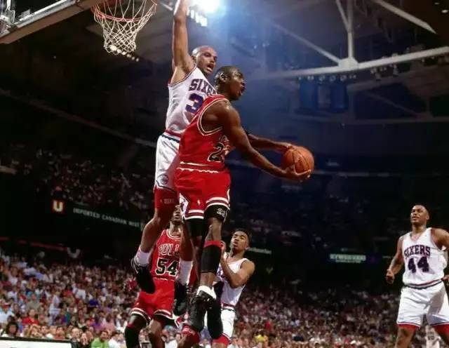 顶替贾秀全，吉林日报：前国脚李尧出任长春大众卓越女足主帅（吉林日报：前国脚李尧接任长春大众卓越女足主教练，接棒贾秀全）