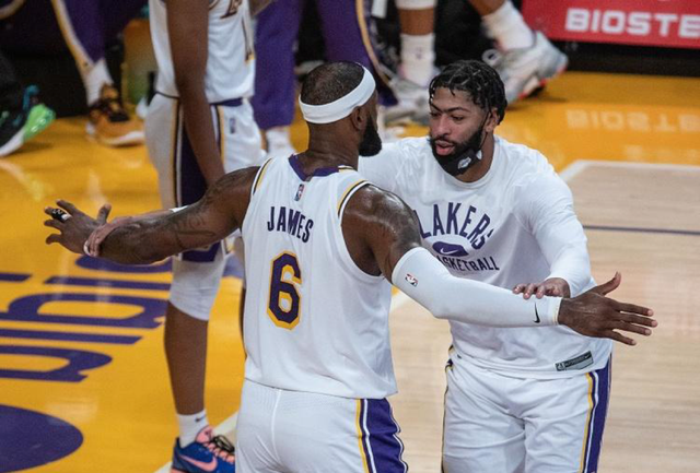 已经很努力了！火箭锋线新星确实是没有办法防住快船绝对核心？（拼尽全力，火箭锋线新星仍难限制快船当家核心？）