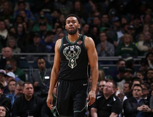 捷克主帅：早进球是大胜关键，附加赛最重要的是全员健康参加（捷克主帅：早早破门铺就大胜，附加赛重在全员健康出战）