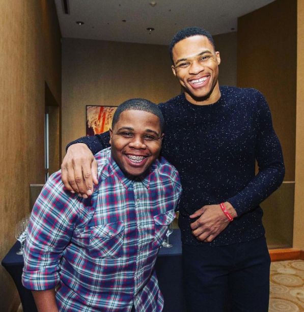 皇马紧急磋商阿隆索去留，齐达内克洛普成新帅候选（皇马紧急讨论阿隆索去留，齐达内与克洛普进入新帅候选名单）