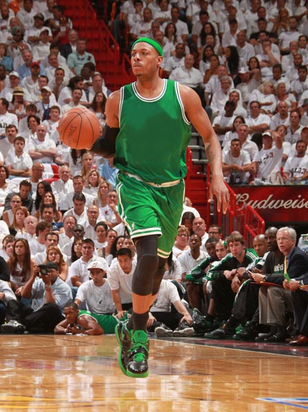 阿森纳关注德甲门将迪安特·拉马伊，认为其具备出色进攻组织能力和潜力，但网前表现尚需提升。（阿森纳考察德甲门将迪安特·拉马伊：出球组织与潜力出众，门前表现仍需提升）