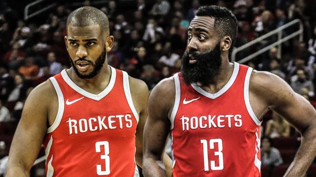 欧冠战报：里奥斯传射巴雷罗破门，本菲卡2-0完胜那不勒斯（欧冠：里奥斯一传一射巴雷罗建功，本菲卡2-0力克那不勒斯）