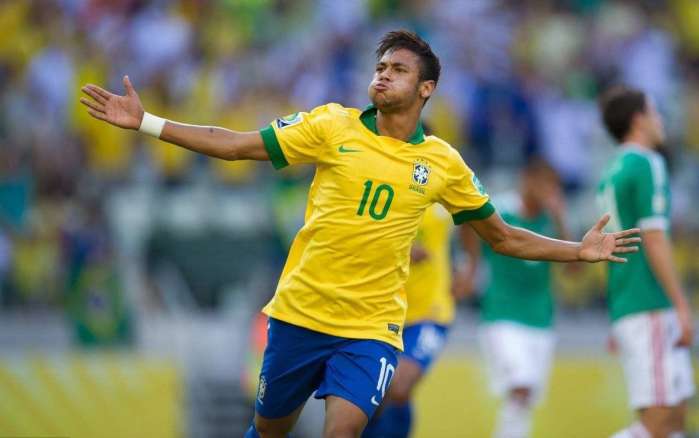 夏普砍下25分却出现8次失误，开拓者18次失误错失逆转（夏普25分伴8失误，开拓者18次失误葬送逆转良机）