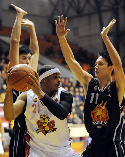 德罗西：国米输给利物浦后会带着愤怒而来，我们要限制其中场（德罗西：国米败于利物浦后将怒火反扑，我们要遏制他们的中场）